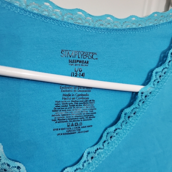 SimplyBasic Sleepwear Pajamas Womens L (12-14) Used Christmas Holiday - Picture 4 of 5